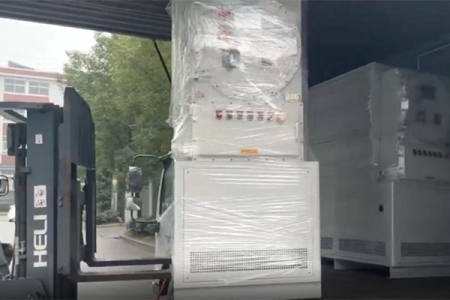 加热控温装置使用前，请阅读并理解操作手册